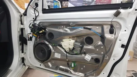 [분당벤츠전문점] 벤츠 W212 E220 2014년식 안드로이드 M2C200APLUS 네비게이션 AUX코딩 국산 12.3인치 모니터 교체 순정 12색 엠비언트교체 순정 룸미러 하이 / 성남 분당구 정자동