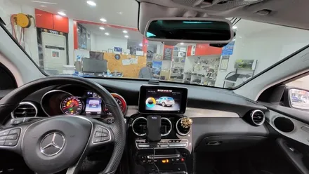 GLC350e 국산12.3 모니터교체 M2C200PLUS AUX코딩 순정GPS연동 파크라케이블 순정버튼 통풍시트 순정64색 엠비언트변경 데쉬보드엠비언트 송풍구엠비언트 / 성남 분당구 정자동