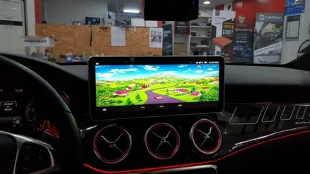 [분당벤츠전문점] 벤츠 W117 CLA 250 순수국산 12.3인치 대화면 와이드 모니터 + 구글 정식 인증된 카블릿 M2C설치 + 보증에도 이상없는 블랙박스 보조배터리 설치 / 성남 분당구 정자동