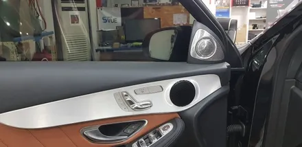 [분당벤츠전문점] 벤츠 GLC C253 GLC220d 쿠페 2021년식 미드레인지 커버 부메스터 엠비언트 커버교체 / 성남 분당구 정자동