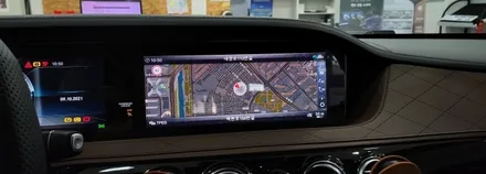 [분당벤츠전문점] 벤츠 S클래스 W222 S63 AMG 2020년식 안드로이드 M2C200플러스 네비게이션 고해상도 인터페이스 순정GPS연동 휴대용 무선 WiFi 기기설치 순정 리 / 성남 분당구 정자동