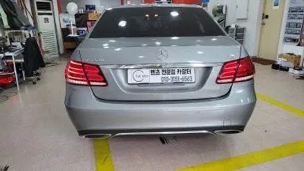 벤츠 E220 후미등수리 국산 와이드모니터 교체 안드로이드 NV700 내비게이션교체 국산 HD 후방카메라교체 AUX코딩 / 성남 분당구 정자동
