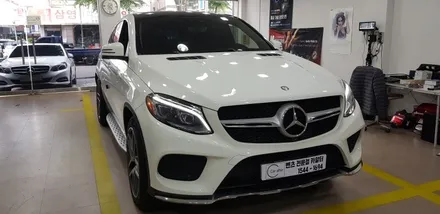 [분당벤츠전문점] 벤츠 GLE C292 GLE350d쿠페 M2C200 안드로이드 네비게이션 국산USB AUX 순정GPS연동 파크라케이블 휴대용 무선 WiFi기기설치(통신비무료) 순 / 성남 분당구 정자동