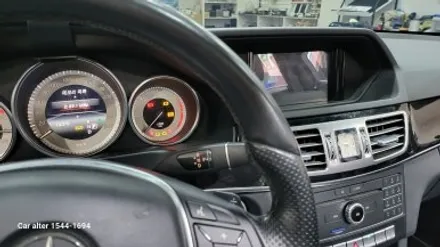 E220 M2C200PLUS 12.3인치 모니터교체 USBAUX 후방카메라교체 LTE 라우터 현대모비스 NTG-4500CE 모니터고장탈거 분당구 정자동 카알터 / 성남 분당구 정자동