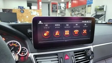 벤츠 E300  중국산 안드로이드올인원 고장 국산국산 와이드모니터 안드로이드 11 KC인증 NV700 아틀란V5 내비게이션 / 성남 분당구 정자동