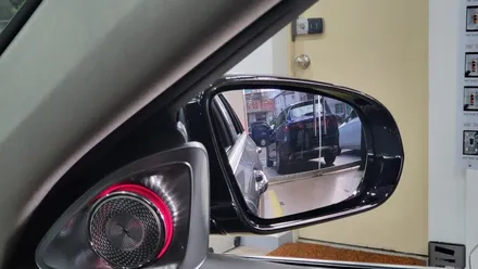 벤츠 W213 E220d 중고차 신차 만들기 부메스터 엠비언트 터치모니터변경 안드로이드 FHD 어라운드뷰 카본센터페시아 정품IWC 풀방음 광각미러 공기청정기 블랙박스 보조배터리 / 성남 분당구 정자동