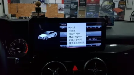 [분당 벤츠 전문점] 벤츠 GLK클래스 X204 2014년식 후기형 GLK220 중국산 10.25 모니터 설치작업 / 성남 분당구 정자동
