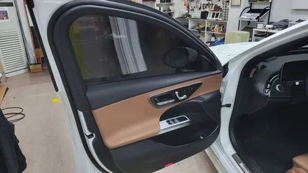 벤츠 신형E클래스 W214 E200 부메스터 4D전동트위터 교체 / 성남 분당구 정자동