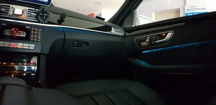 [분당 벤츠 전문점] 벤츠 W212 E250 순정 3색 엠비언트를 순정 12색 엠비언트 멀티컬러 적용 光량 5배 UPUP ~~ 순정방식 그대로~~ 변경 작업 / 성남 분당구 정자동