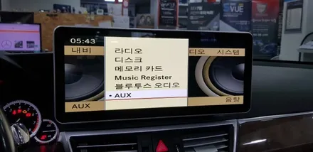 [분당벤츠전문점] 벤츠 E클래스 W212 E300 2010년식 순정 7인치 모니터 탈거 고장 NTG-2540 네비게이션 탈거 국산 안드로이드 M2C200플러스 네비게이션 국산 고해 / 성남 분당구 정자동