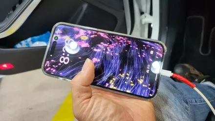 벤츠 CLA250 모니터교체 안드로이드 M2C200APLUS 아틀란 내비게이션 USBAUX 4G LTE 라우터 / 성남 분당구 정자동