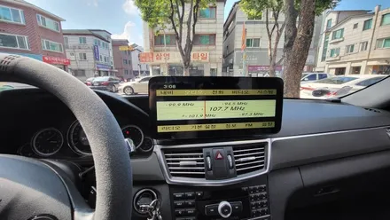벤츠 E300  중국산 안드로이드올인원 고장 국산국산 와이드모니터 안드로이드 11 KC인증 NV700 아틀란V5 내비게이션 / 성남 분당구 정자동