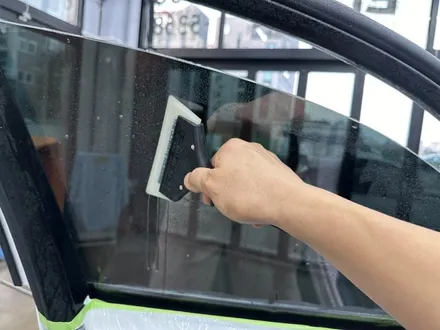 대전 틴팅 신차패키지 구성 좋은데 퀄리티는 더 좋은데 GV70 멋있는데 / 대전 유성