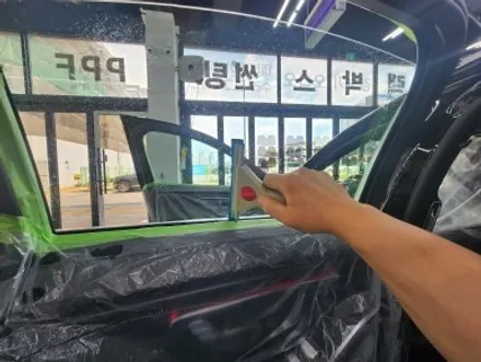 대전 하버캠프, 밖에서 어두운 썬팅도 안에서는 잘 보여야 프리미엄이죠. / 대전 유성