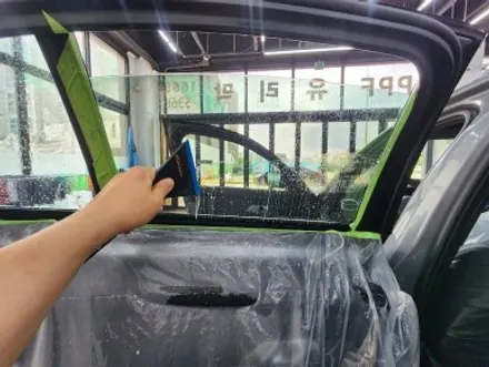 세종 틴팅 BMW 320i, 스카이스크래퍼 그레이에 후퍼옵틱 프나세 시공모습 / 대전 유성