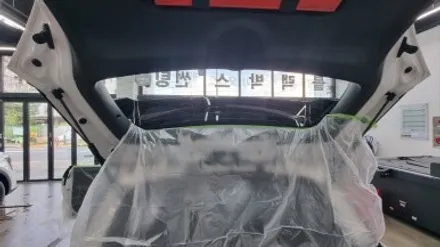 세종시 썬팅 반사 필름인데 블랙. 멋있잖아? 하버캠프 로얄본드 BMW MINI에 적용했어요. / 대전 유성