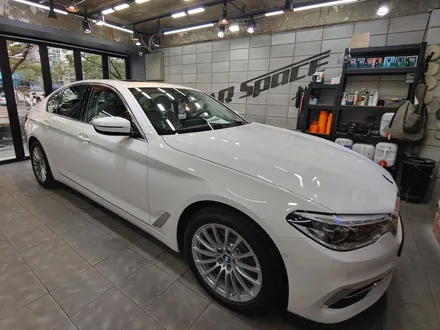 [신차패키지] BMW 520I 와 함께하는 썬팅/블랙박스/보조배터리/PPF/유리막코팅 신차패키지 ! / 광진구 중곡동