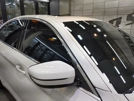 [신차패키지] BMW 520I 와 함께하는 썬팅/블랙박스/보조배터리/PPF/유리막코팅 신차패키지 ! / 광진구 중곡동