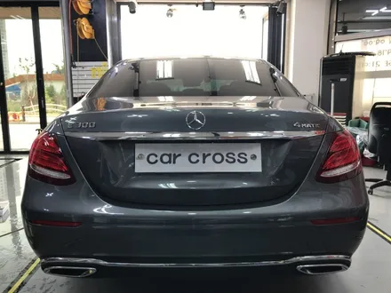 벤츠 E350&E300 실내랩핑으로 분위기 바꾸고 PPF로 보호하고! / 광명, 안양, 시흥