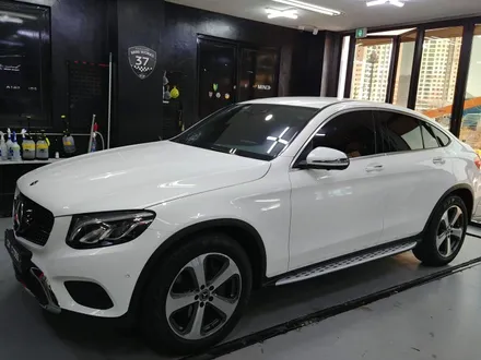 벤츠 GLC 300쿠페 다이아몬드그릴 교체 및 사이드스텝 장착 / 광명, 안양, 시흥