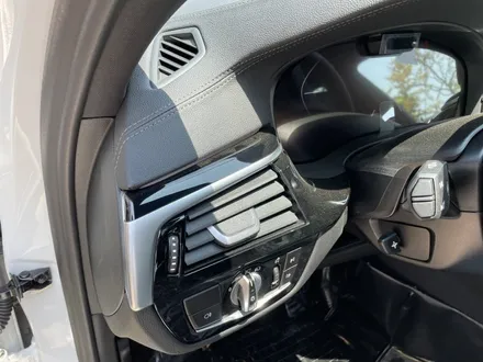 BMW 5시리즈(530i) 틴팅 및 생활보호패키지+실내랩핑 - 카크로스 - / 광명, 안양, 시흥