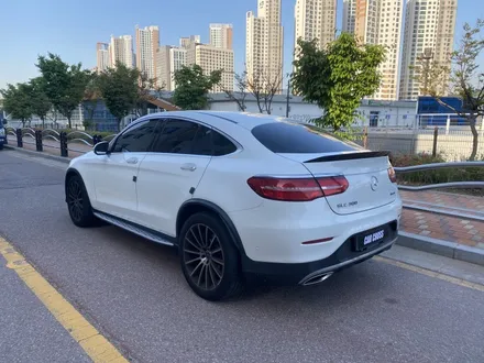 벤츠 GLC 300 세로그릴 스사이드스텝 장착! 스포일러는 덤! / 광명, 안양, 시흥