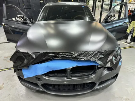 BMW 320D 사틴블랙 전체랩핑 변화의 탁월한 선택! / 광명, 안양, 시흥