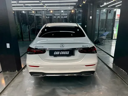 벤츠 E클 사틴블랙 전체랩핑 후, 변화를 위한 랩핑제거까지! / 광명, 안양, 시흥