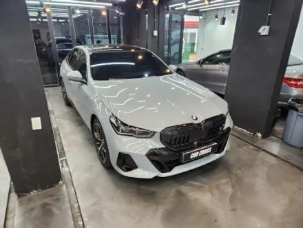BMW G60 530i, 뜻밖의 사고 후 바로 전체 PPF 진행 / 경기 광명
