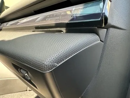BMW G60, 크롬딜리트와 실내 랩핑 재시공으로 완벽한 드레스업! / 경기 광명