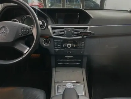 벤츠E300 W212 실내 우드몰딩 고민이라면? 실내랩핑 추천! / 경기 광명