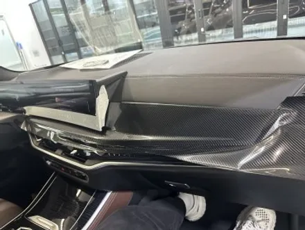 BMW X5 유광카본 실내랩핑 및 그릴랩핑 / 경기 광명