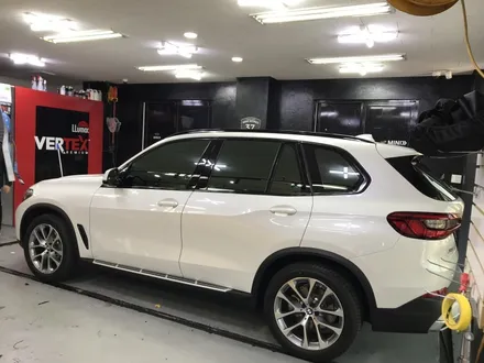 BMW X5 윈도우크롬 및 루프렉랩핑으로 RV매력 업그레이드! / 광명, 안양, 시흥