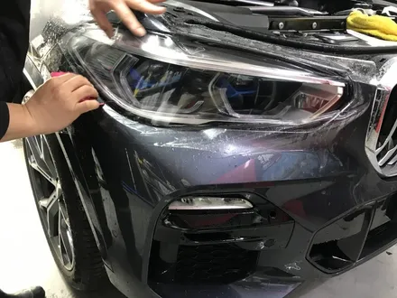 BMW X5 도어컵의 엄청난 상처! 이래서 PPF (With 크롬 랩핑) / 광명, 안양, 시흥