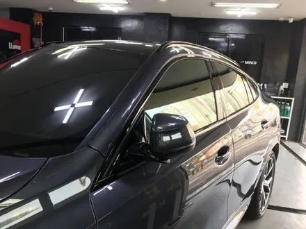 BMW X6 루프렉+윈도우 크롬라인 랩핑시공 -카크로스- / 광명, 안양, 시흥