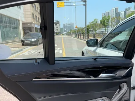 BMW 5시리즈(530i) 틴팅 및 생활보호패키지+실내랩핑 - 카크로스 - / 광명, 안양, 시흥