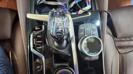 BMW G30 크리스탈 기어봉 시공 효과란? / 서초, 양재, 강남