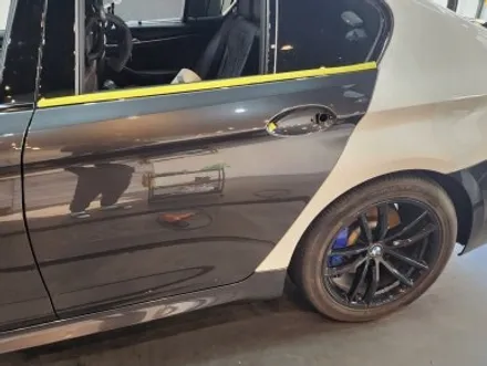 BMW G30, 전체 랩핑을 통해 세련된 컬러로 탈바꿈! / 경기 광명
