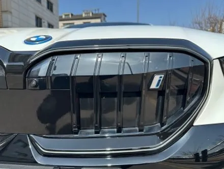 그릴랩핑 전문점! BMW i5 시공으로 확인해! / 경기 광명