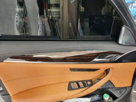 BMW 530i 매트릭스 블랙과 카본블랙 콜라보 실내! / 광명, 안양, 시흥