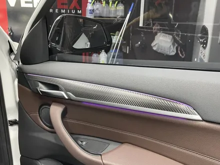 BMW X1 실내 카본 랩핑 [ 강남카크로스 ] [ 광명카크로스 ] / 광명, 안양, 시흥