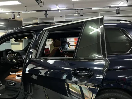 BMW X7 40i xDrive 부분랩핑(크롬죽이기) 시공 - 카크로스 - / 광명, 안양, 시흥