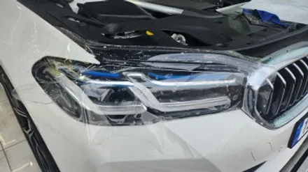 BMW G60 아이코닉 글로우 키드니그릴 문제없는 랩핑 시공! / 서초, 양재, 강남