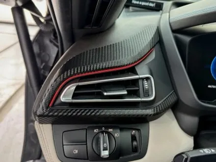 광명 실내랩핑 및 그릴랩핑 BMW i8 카크로스에서! / 경기 광명
