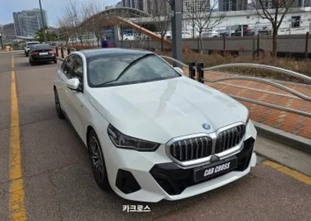 그릴랩핑 전문점! BMW i5 시공으로 확인해! / 경기 광명