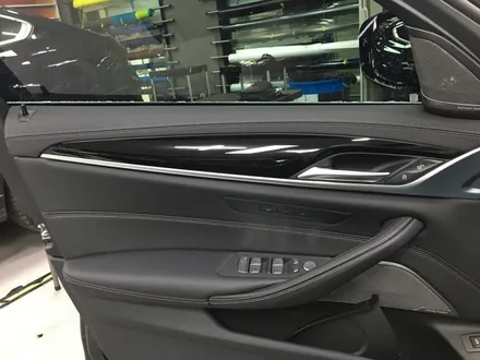 BMW 530e 생활보호 PPF+본넷 추가, 실내는 매트릭스 블랙! / 광명, 안양, 시흥