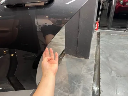 벤츠 W214 E300 그라파이트그레이 메탈릭 본넷패키지 PPF로 보호! / 경기 광명