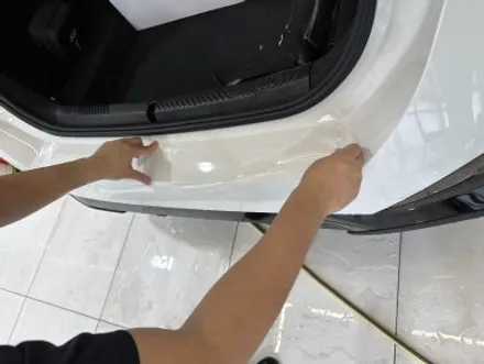BMW G60, 본넷 패키지와 그릴랩핑을 통해 안전한 드라이빙을! / 경기 광명