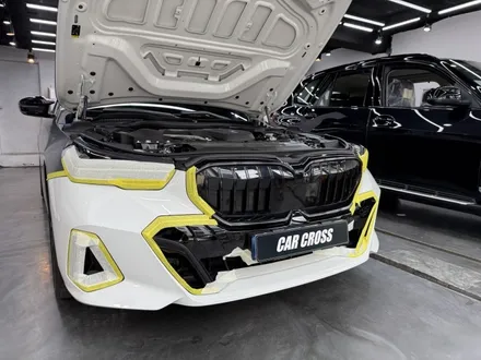 BMW 5시리즈 G60 앞범퍼 사고 후, 랩핑 재시공 후기! / 경기 광명