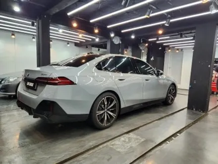BMW G60 530i, 뜻밖의 사고 후 바로 전체 PPF 진행 / 경기 광명